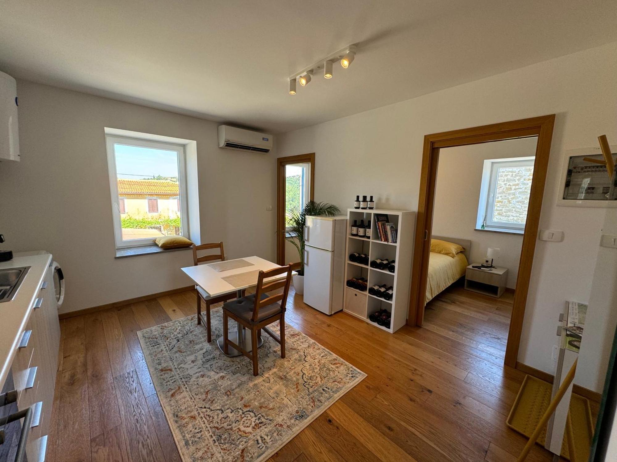 Santomas Apartments Šmarje Eksteriør bilde